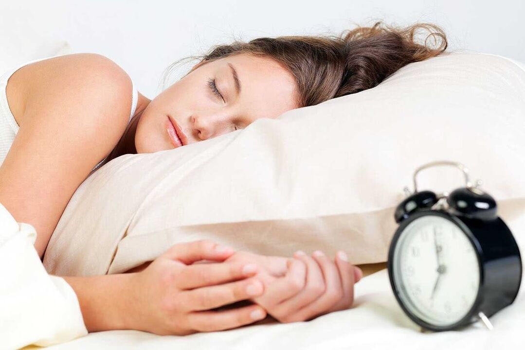 ngủ lành mạnh và các bài tập thể dục buổi sáng để giảm cân