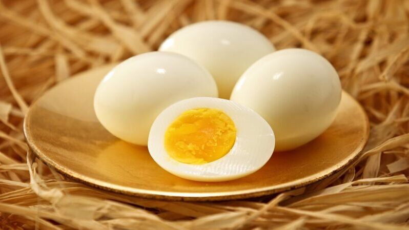 trứng luộc cho chế độ ăn kiêng kiều mạch