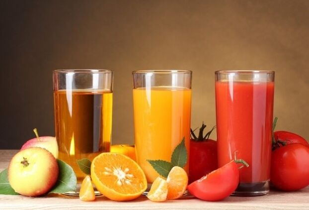 Nước trái cây ép tươi để bổ sung cho một trong những chế độ ăn kiêng từ kiều mạch