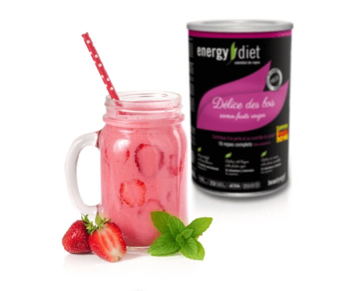 Chế độ ăn uống năng lượng cocktail Strawberry