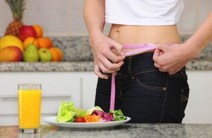 Cô gái giảm 7 kg nhờ chế độ dinh dưỡng hợp lý trong một tuần